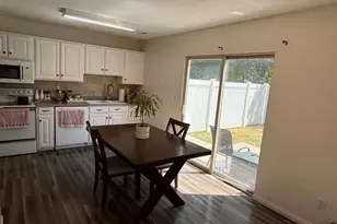 183 E 820 S, Centerville, UT 84014 - Photo 5