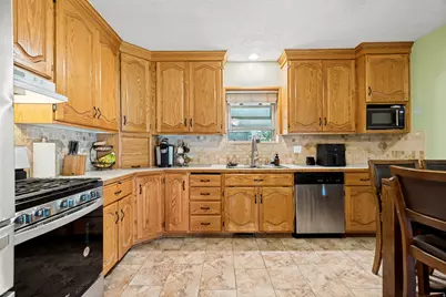 127 W 300 N, Springville, UT 84663 - Photo 9