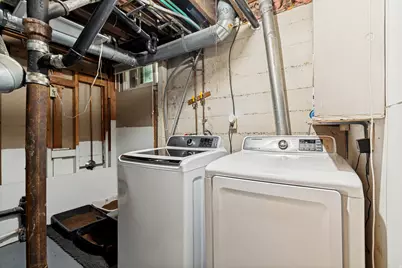 127 W 300 N, Springville, UT 84663 - Photo 23