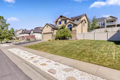 2005 E Redtail Way N, Layton, UT 84040 - Photo 3