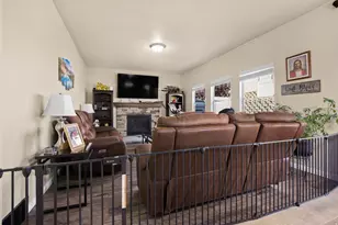2005 E Redtail Way N, Layton, UT 84040 - Photo 11