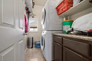 2005 E Redtail Way N, Layton, UT 84040 - Photo 9