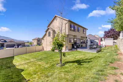 2005 E Redtail Way N, Layton, UT 84040 - Photo 37