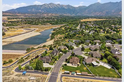 6748 W Canterbury Dr, Highland, UT 84003 - Photo 59