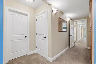 6748 W Canterbury Dr, Highland, UT 84003 - Photo 45