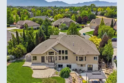 6748 W Canterbury Dr, Highland, UT 84003 - Photo 3