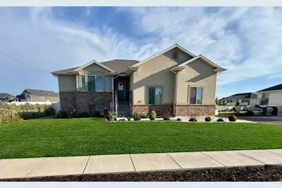 2677 W 3300 S, West Haven, UT 84401 - Photo 3