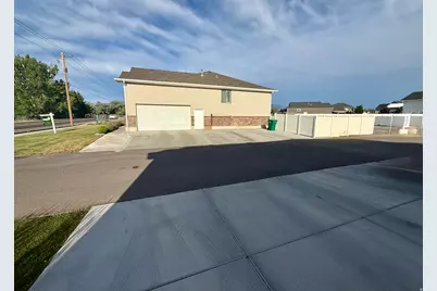 2677 W 3300 S, West Haven, UT 84401 - Photo 57