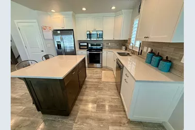 2677 W 3300 S, West Haven, UT 84401 - Photo 9