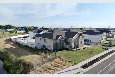 2677 W 3300 S, West Haven, UT 84401 - Photo 53