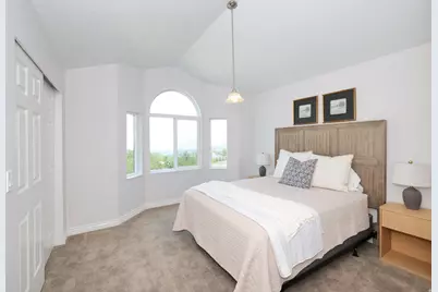 3860 S Viewcrest Dr E, Salt Lake City, UT 84124 - Photo 27