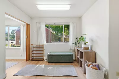 270 E 700 N, Logan, UT 84321 - Photo 9