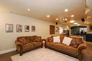 11103 S Alpine Creek Way W, South Jordan, UT 84095 - Photo 33