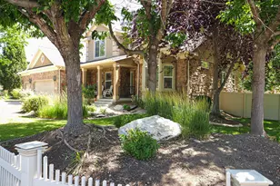 11103 S Alpine Creek Way W, South Jordan, UT 84095 - Photo 3
