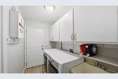 143 W Wrangler Ave, Saratoga Springs, UT 84045 - Photo 23