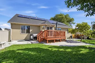 143 W Wrangler Ave, Saratoga Springs, UT 84045 - Photo 25