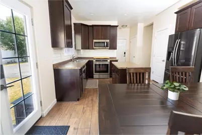 1564 W Kinloch Way S, West Valley, UT 84119 - Photo 9