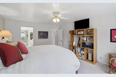 4857 S 1690 E, Holladay, UT 84117 - Photo 13