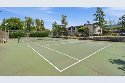 4857 S 1690 E, Holladay, UT 84117 - Photo 27