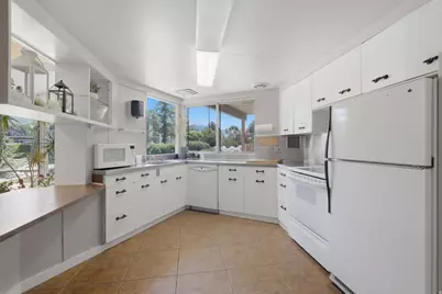 4857 S 1690 E, Holladay, UT 84117 - Photo 23