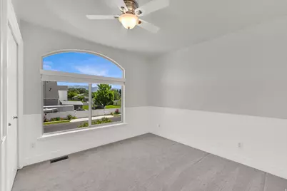 1407 N 3455 W, Clinton, UT 84015 - Photo 21