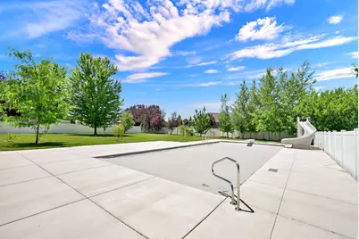1407 N 3455 W, Clinton, UT 84015 - Photo 43