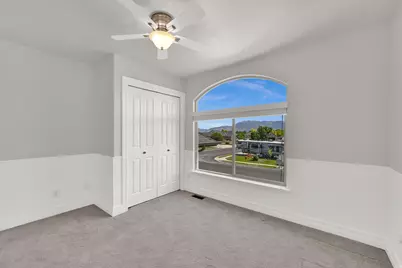 1407 N 3455 W, Clinton, UT 84015 - Photo 23
