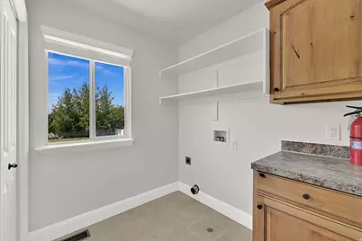 1407 N 3455 W, Clinton, UT 84015 - Photo 19