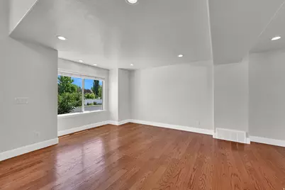 1407 N 3455 W, Clinton, UT 84015 - Photo 9