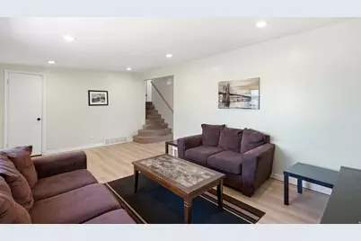 3881 S Bonniewood Dr W, West Valley, UT 84119 - Photo 7
