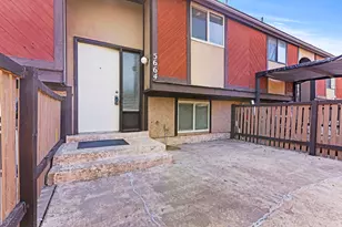 5664 Aspen Ct, South Ogden, UT 84403 - Photo 1