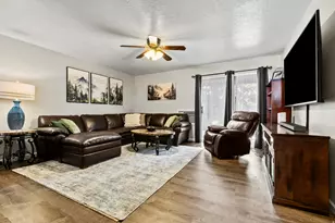 5664 Aspen Ct, South Ogden, UT 84403 - Photo 7