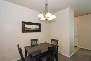 940 W Willow Green Way, Farmington, UT 84025 - Photo 15