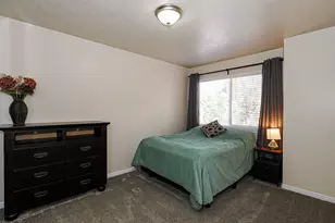 940 W Willow Green Way, Farmington, UT 84025 - Photo 27