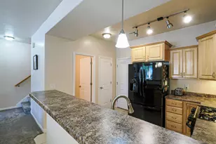940 W Willow Way, Farmington, UT 84025 - Photo 11