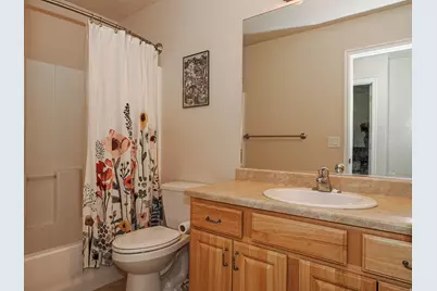 940 W Willow Way, Farmington, UT 84025 - Photo 29