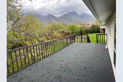 5720 S Oakwood Dr, South Ogden, UT 84405 - Photo 5