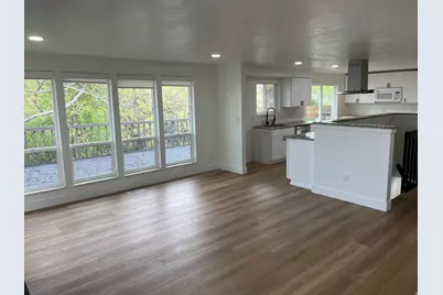 5720 S Oakwood Dr, South Ogden, UT 84405 - Photo 9