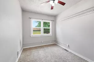 262 W 400 S, Springville, UT 84663 - Photo 13