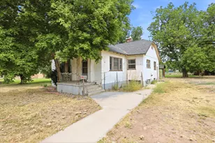 262 W 400 S, Springville, UT 84663 - Photo 3