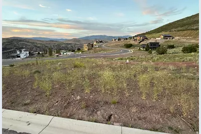 3923 E Harris Way, Heber City, UT 84036 - Photo 9