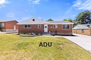 985 1st St, Ogden, UT 84404 - Photo 1