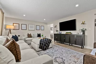 985 1st St, Ogden, UT 84404 - Photo 3