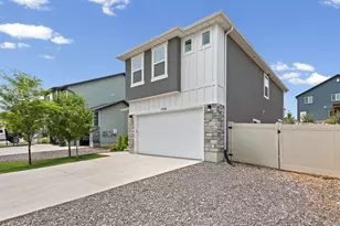 1754 S Freestone Blvd, Santaquin, UT 84655 - Photo 3