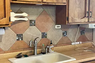 3891 S Grandview Dr E, Ogden, UT 84403 - Photo 5