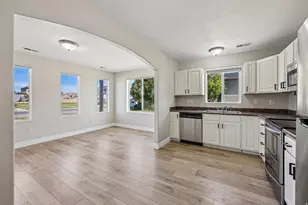 2359 S 3300 W, Syracuse, UT 84075 - Photo 5