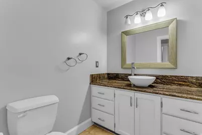 5629 S Laurelwood St, Holladay, UT 84121 - Photo 13