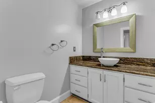 5629 S Laurelwood St, Holladay, UT 84121 - Photo 13