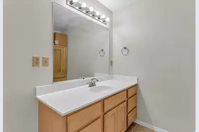 5629 S Laurelwood St, Holladay, UT 84121 - Photo 31