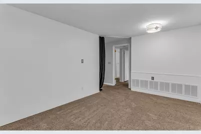 5629 S Laurelwood St, Holladay, UT 84121 - Photo 27